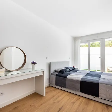 Alfamar Ines * אלבופיירה